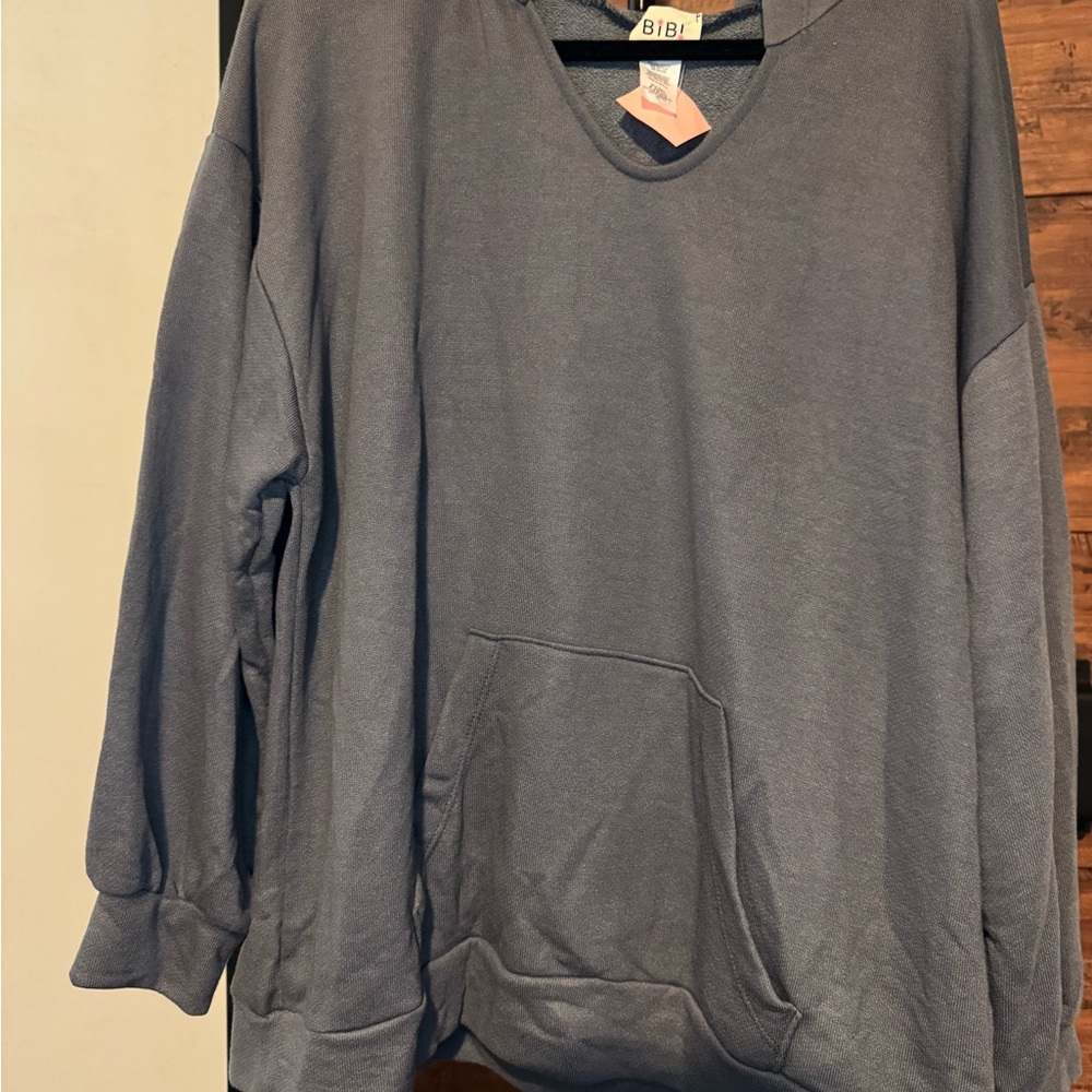 BiBi Gray Sweater-NWOT
